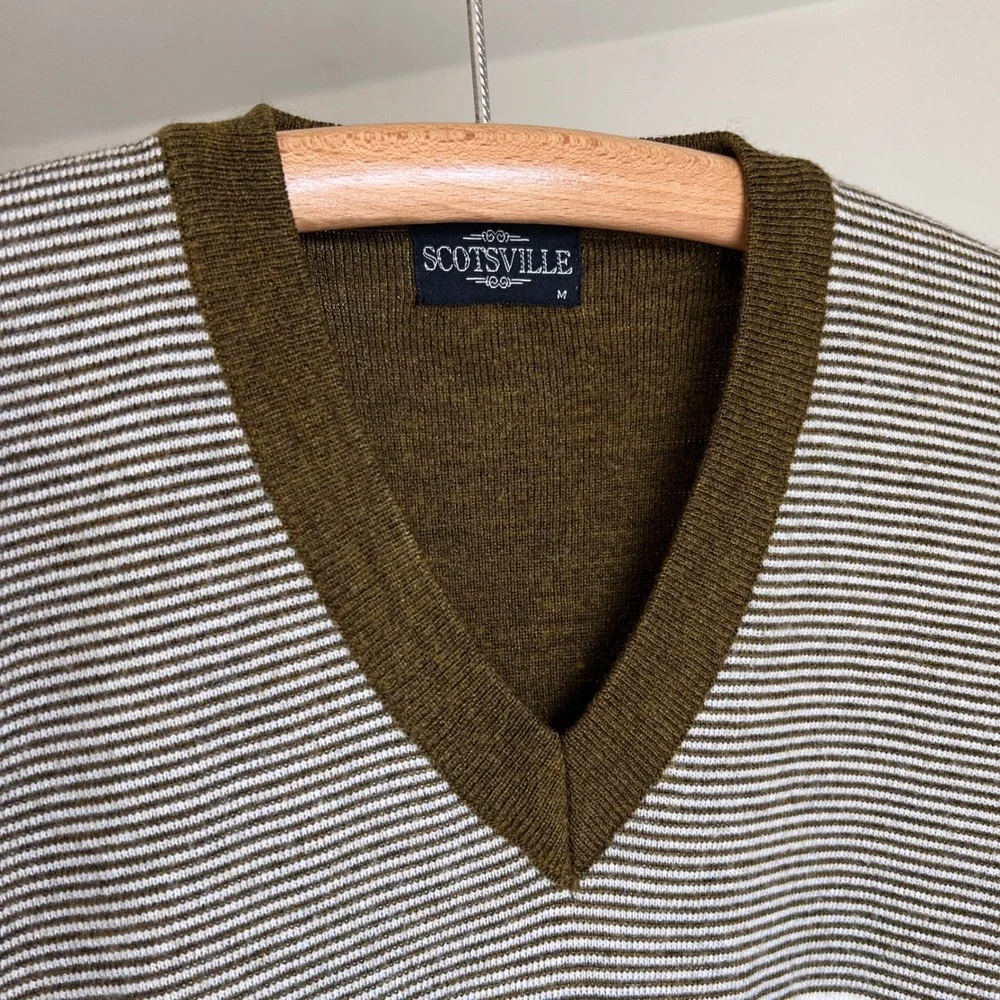 Vintage V-Neck Sweater Size M Green‎ Striped Grandpacore Academia Retro